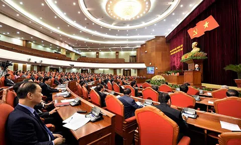 Trung ương giới thiệu giới thiệu nhân sự tham gia Bộ Chính trị khóa mới