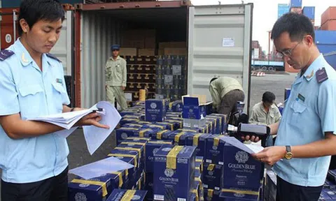 Tháng 11: Hải quan xử lý gần 900 vụ vi phạm