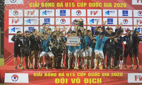 18 chức vô địch và những chuyện lạ ở “lò luyện đan” cho bóng đá Việt Nam