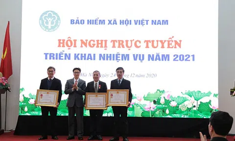 Bảo hiểm xã hội Việt Nam: Xây dựng chính sách, pháp luật để thực hiện công tác chi trả chế độ BHXH tốt nhất cho NLĐ