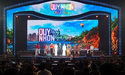 Quy Nhơn bừng sức sống mạnh mẽ qua đêm nhạc " Quy Nhơn ngày xanh nắng"