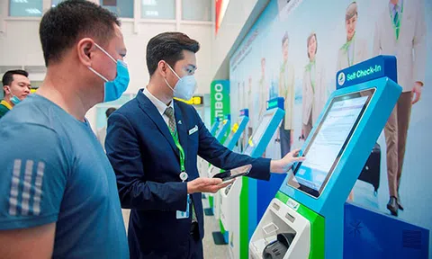 Bamboo Airways triển khai dịch vụ check-in tự động tại kiosk, tăng tốc chuyển đổi số