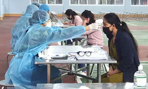 Nhiều ca dương tính trong cộng đồng, Thủ tướng chỉ thị cấp bách phòng chống dịch