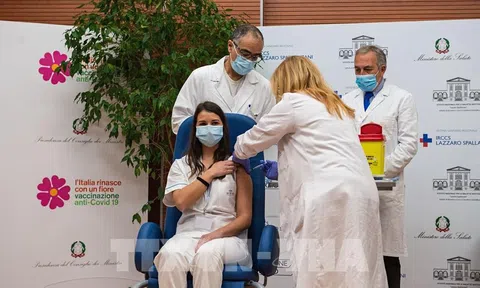 Cảnh báo rủi ro liên quan đến "hộ chiếu vaccine"