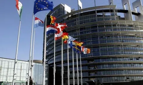 EU cứng rắn trong đàm phán thương mại là do đâu?