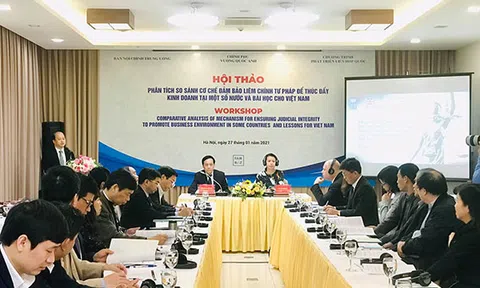 Thẩm phán liêm chính củng cố niềm tin công lý