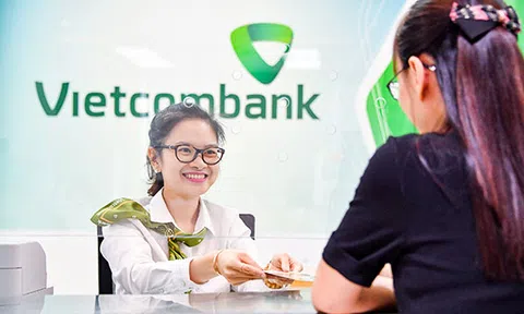 VietcomBank tiếp tục giảm lãi suất tiền vay hỗ trợ khách hàng bị ảnh hưởng bởi đại dịch