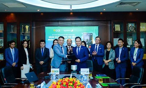 Bamboo Airways và OCB ký kết triển khai thẻ đồng thương hiệu OCB – BAV