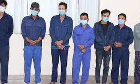 Vụ đội trưởng chống buôn lậu liên quan đường dây 200 triệu lít xăng giả: Tầng hầm bí mật dưới căn nhà nuôi yến