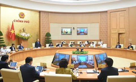 Thủ tướng Nguyễn Xuân Phúc: Không khí làm ăn kinh doanh khởi sắc hơn
