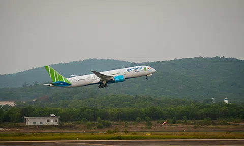 Doanh nghiệp Việt – Mỹ bắt tay nâng cấp hạ tầng hàng không, Bamboo Airways chuẩn bị để bay thẳng từ quý III