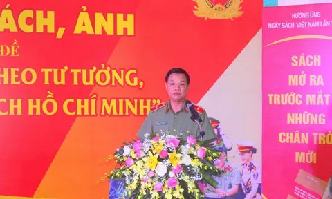 Công an TP Hà Nội tổ chức triển lãm sách, ảnh chủ đề “Học tập và làm theo tư tưởng, đạo đức, phong cách Hồ Chí Minh”