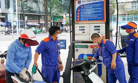 Bộ Công thương đề xuất bỏ quy định nhà đầu tư nước ngoài tham gia kinh doanh xăng dầu