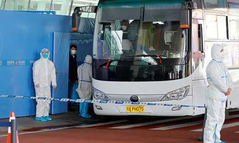 Anh giúp Mỹ điều tra giả thuyết nCoV lọt từ phòng thí nghiệm
