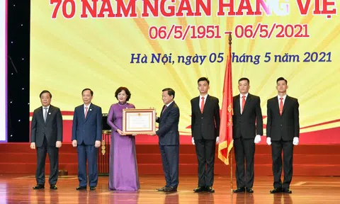 Tổng Bí thư Nguyễn Phú Trọng: Ngành ngân hàng – Vai trò huyết mạch của nền kinh tế