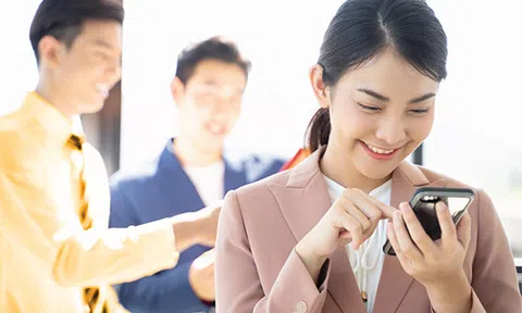 Cài app dễ dàng, khách hàng doanh nghiệp nhận muôn vàn ưu đãi từ BacA Bank