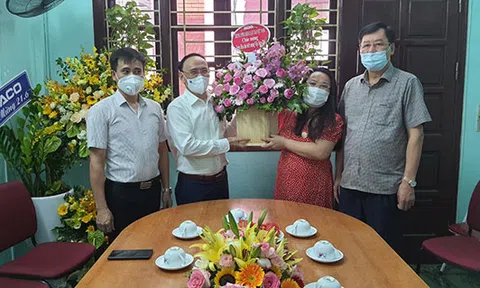 Bí thư Đảng đoàn và Lãnh đạo TW Hội Luật gia VN chúc mừng Tạp chí Pháp lý nhân Ngày Báo chí cách mạng Việt Nam