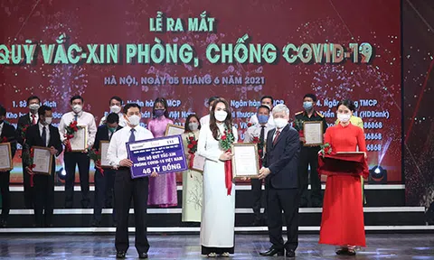 BAC A BANK ủng hộ 46 tỷ đồng vào Quỹ Vắc-xin phòng chống Covid-19