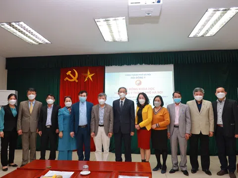 Hội đồng khoa học Hội Đông y thành phố Hà Nội  tổ chức xét duyệt các sản phẩm hỗ trợ chăm sóc sức khỏe bằng Đông y trong dịch bệnh Covid-19
