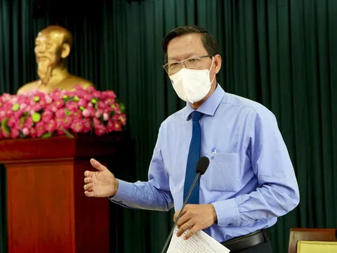 TP.HCM lập Ban Chỉ đạo xây dựng kế hoạch phòng COVID-19, phục hồi kinh tế
