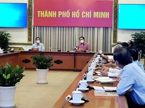 Nhiều chuyên gia ý kiến “cần sớm mở cửa để phục hồi kinh tế” tại TP.HCM
