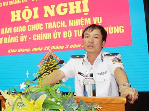 Hai Thiếu tướng, Tư lệnh Vùng Cảnh sát biển nhận hối lộ bị khởi tố, bắt giam