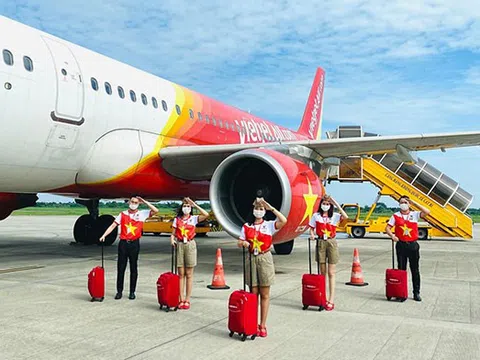 Khôi phục toàn mạng bay từ 21/10, Vietjet mở bán vé cùng nhiều khuyến mãi, tặng phí xét nghiệm Covid-19
