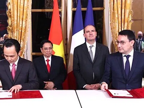 Bamboo Airways ký thỏa thuận 2 tỷ Euro mua động cơ và trang thiết bị máy bay với Safran dưới sự chứng kiến của Thủ tướng Việt Nam và Pháp