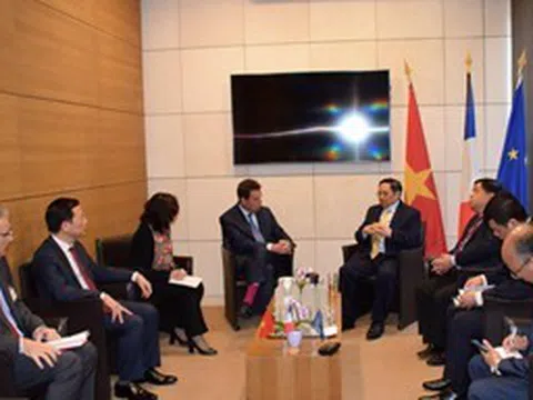 Thủ tướng Phạm Minh Chính dự, phát biểu tại Diễn đàn doanh nghiệp Việt-Pháp