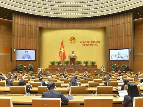 Nhiều vấn đề “ nóng” trong thực thi pháp luật y tế, từ thiện, chứng khoán, bất động sản… được Đại biểu Quốc hội đưa ra chất vấn