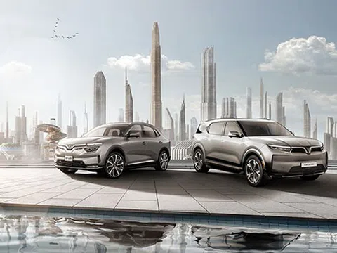 Bộ đôi VF e35, VF e36 sẽ lên sóng trực tiếp tại Quảng trường Thời đại, New York