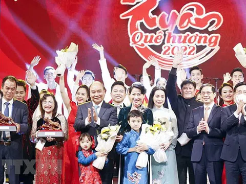 Chủ tịch nước Nguyễn Xuân Phúc: Vận mệnh mới tốt đẹp hơn nhất định sẽ đến trong năm Nhâm Dần 2022