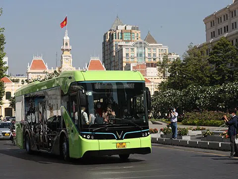 Vinbus khai trương tuyến Bus điện đầu tiên kết nối mạng lưới vận tải công cộng TP. Hồ Chí Minh