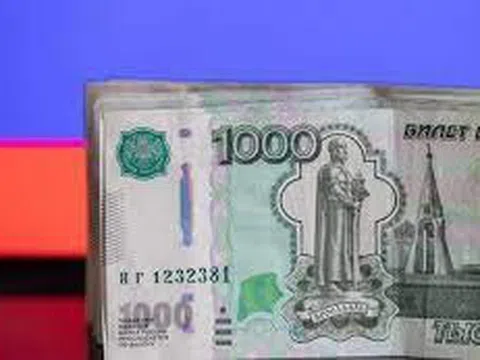 Nga điều chỉnh luật thuế tạo điều kiện thanh toán khí đốt bằng đồng ruble