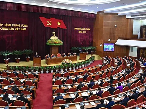 Phát huy vai trò của nhân dân trong phát hiện, phòng, chống tiêu cực