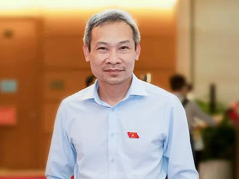 ĐBQH Phan Đức Hiếu: Cần rà soát, hoàn thiện quy định về nhà đầu tư chứng khoán chuyên nghiệp