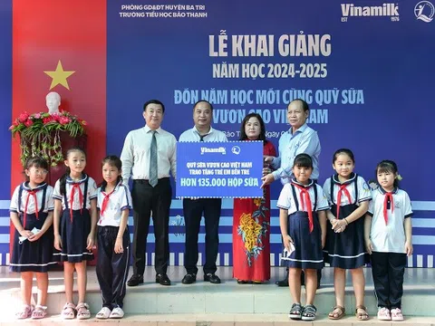 Ngày khai giảng đặc biệt từ VINAMILK & Quỹ Sữa Vươn cao Việt Nam dành cho các em học sinh khó khăn