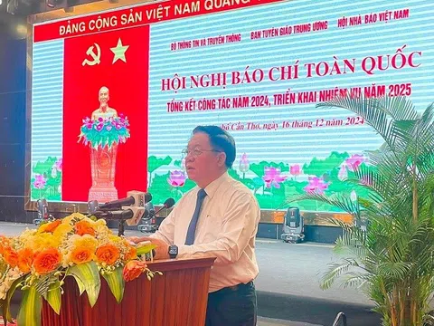 Tạo đột phá hơn nữa về thể chế, tháo gỡ khó khăn, điểm nghẽn để khơi thông nguồn lực, kiến tạo môi trường để báo chí phát huy tốt nhất