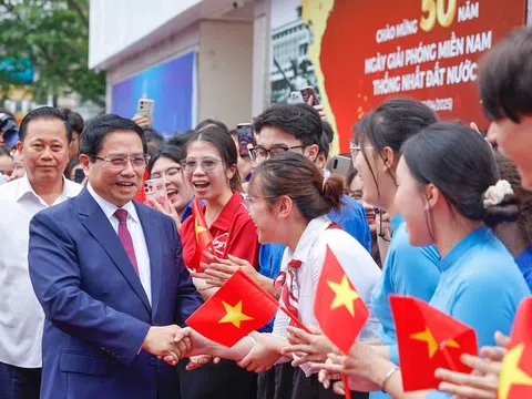 Thủ tướng: Khoa học công nghệ, đổi mới sáng tạo, chuyển đổi số không có giới hạn, biên giới, không phân biệt tuổi tác, giới tính, tôn giáo