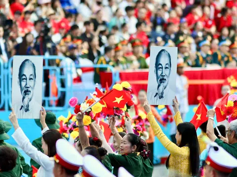 30/4 – Đất nước trọn niềm vui