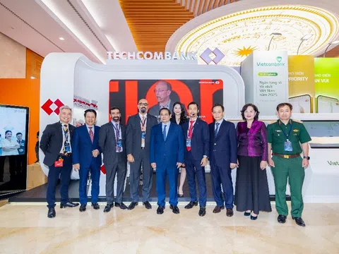 Techcombank khai phóng sức mạnh chuyển đổi số, giới thiệu giải pháp đột phá tại sự kiện chuyển đổi số ngành ngân hàng 2025