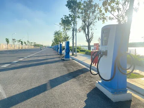 V-Green đưa vào vận hành trạm sạc xe điện lớn nhất cả nước tại Đông Anh: 1.200 cổng sạc, đủ sức phục vụ cho hàng nghìn ô tô và xe máy điện