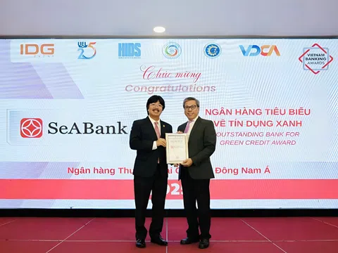 SeABank khẳng định dấu ấn bền vững với 2 giải thưởng Ngân hàng Việt Nam tiêu biểu