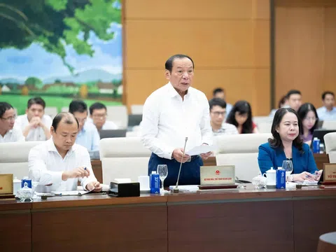 Chủ tịch Quốc hội: Khuyến khích phát triển kinh tế báo chí, giảm dần phụ thuộc ngân sách Nhà nước