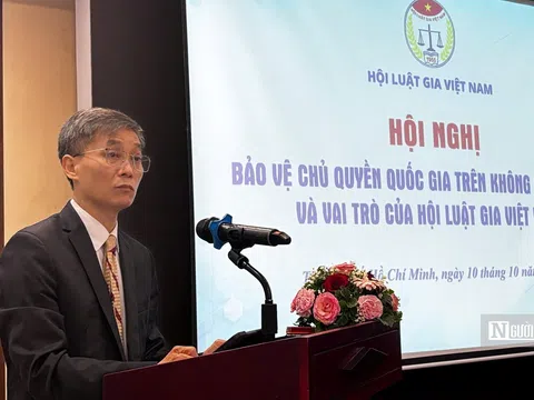 Bảo vệ chủ quyền trên không gian mạng: "Khẩu súng" của ta có thể là bàn phím