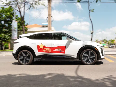 VinFast VF 7: Mẫu SUV điện “đẹp – đỉnh – giá thơm” chinh phục giới trẻ và gia đình Việt