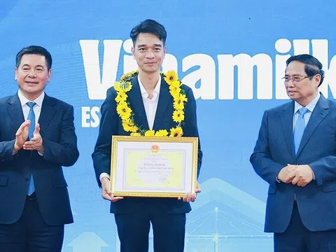Vinamilk là doanh nghiệp duy nhất trong ngành sữa nhận Bằng khen xuất khẩu tiêu biểu của Bộ Công thương