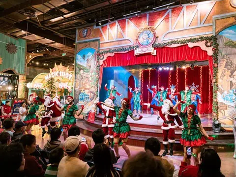 Tết Dương lịch nghỉ 4 ngày, du khách rủ nhau “lên núi” đón năm mới tại Sun World Ba Na Hills