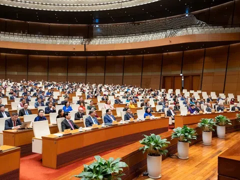 Đại biểu Quốc hội khóa 16 với yêu cầu lập pháp mở đường, kiến tạo phát triển