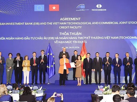 Techcombank và Ngân hàn Đầu tư châu Âu (EIB) công bố khoản vay trị giá 200 triệu Euro thúc đẩy tín dụng xanh tại Việt Nam